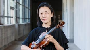 Xiangzi Cao-Staemmler, 2. Violine (stellvertretende Stimmführerin) (Foto: Lena Semmelroggen)