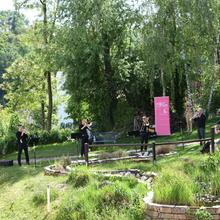 GDRP-Blechbläser im Garten des Wohnstifts Reppersberg in Saarbrücken (Foto: Mechthild Schneider)