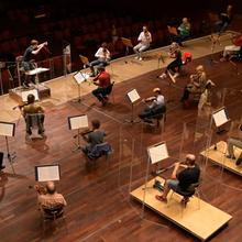 Erste Orchesterprobe nach dem Lockdown (Foto: Mechthild Schneider)
