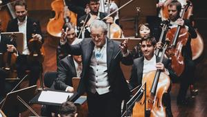Josep Pons, Chefdirigent (Foto: Lena Semmelroggen)