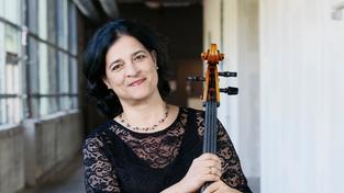 Adnana Rivinius, Violoncello (Foto: Lena Semmelroggen)