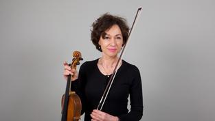 Claudia Moog, 1. Violine (Foto: Astrid Karger) Claudia Moog, 1. Violine (Foto: Astrid Karger)