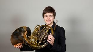 Cosima Schneider, Horn (Foto: Astrid Karger) Cosima Schneider, Horn (Foto: Astrid Karger)