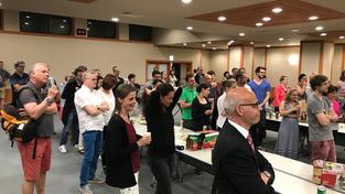 Georg Emme (vorne rechts), der Leiter des  künstlerischen Betriebsbüros (Foto: Christian Ignatzi)