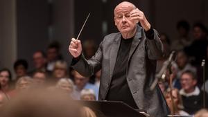 Gast Waltzing, Dirigent (Foto: Jean M. Laffitau)