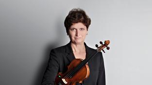 Gisela Arnold, Violine (Foto: Werner Richner) Gisela Arnold, Violine (Foto: Werner Richner)