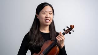 Mu-Chiu Wu, Violine (Foto: Jean m. Laffitau) Mu-Chiu Wu, Violine (Foto: Jean m. Laffitau)