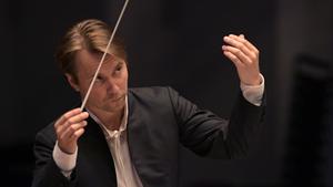 Chefdirigent Pietari Inkinen (Foto: Andreas Zihler)