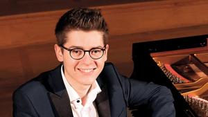 Jonas Stark, Klavier (Foto: Jörg Sarbach)