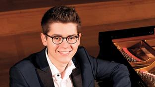 Jonas Stark, Klavier (Foto: Jörg Sarbach)